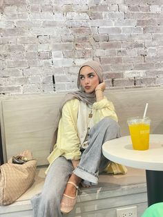 Hijabi Vacation Outfits Summer, Tunisia Outfit Ideas, Hijabi Summer Outfits Casual, Hijabi Outfits Summer, Hijabi Casual Outfits, Hijab Summer Outfits, Color Combos Outfit