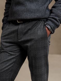 Our Perfect Pant.  Cut from fine Italian wool flannel, this soft pant is cut for a modern, tapered fit and is perfect dressed up or dressed down.  ATHLETIC TAPERED FIT: Not just for athletes, this cut delivers a modern, slim fit for those who like a Slim Fit Dress Pants With Straight Hem For Fall, Fall Slim Fit Dress Pants With Straight Hem, Modern Straight Hem Dress Pants For Fall, Business Tapered Leg Bottoms For Fall, Business Casual Fall Pants With Straight Hem, Fall Business Casual Pants With Straight Hem, Business Bottoms With Tapered Legs For Fall, Modern Fitted Winter Pants, Modern Semi-formal Bottoms For Fall