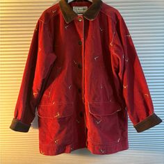 Vintage Ll Bean Jacket Women’s Large Red Corduroy Hunting Field Coat Jacket Long Sleeves Fabric Cotton Style Corduroy Maroon Burgundy, Reddish Color Brown Accents With Pheasant Birds All Over Print Has Four Front Pockets Has Five Buttons For Closure And Two Buttons On Each Sleeve Also Have Extra Buttons On The Inner Side The Size And Fabric Tag Has Been Removed Jacket Is In Good Condition See Pictures For More Details Winter Red Outerwear With Corduroy Collar, Vintage Coats For Women, Ll Bean Jacket Women, Fun Jackets, Ll Bean Jacket, Drippy Fits, Long Jackets For Women, Farm Clothes, Field Coat