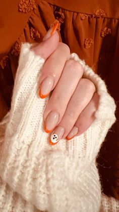 Kylie Nails Pumpkin Nails