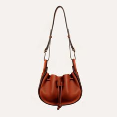 Bucket Bag DIANE - Rust Casual Cognac Satchel For Daily Use, Cognac Bucket Bag With Dust Bag Included, Versatile Cognac Bucket Bag For Everyday, Casual Cognac Bag For Daily Use, Versatile Crossbody Bag With Dust Bag, Brown Bucket Shoulder Bag With Dust Bag, Brown Tote Saddle Bag For Errands, Brown Saddle Tote Bag For Errands, Rectangular Cognac Bucket Bag With Adjustable Strap