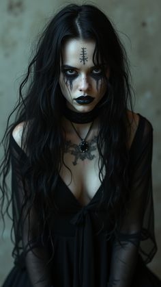 Dark Witch Makeup, Gothic Poses, Maquillage Goth, Halloween Makeup Witch, Dark Glamour, Horror Make-up, Scary Witch, Witch Makeup, Dark Witch