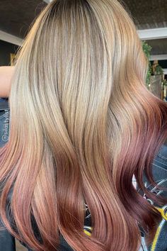 Reverse Blonde Ombre Brown And Blonde Ombre Hair, Brown And Blonde Ombre, Color Grey Hair, Reverse Ombre Hair, Hairstyles Wig, Ombre Hair Ideas, Blonde Ombre Hair, Brown And Blonde, Reverse Ombre