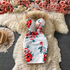 Baddie Dresses, Floral Spaghetti Strap Dress, Body Figure, Suspender Skirt, Spaghetti Strap Dress, Floral Short, Slim Dresses, Mini Wrap Dress, Elegant Floral