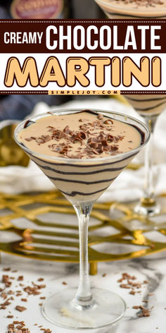 This delicious Chocolate Martini is only three ingredients and it is the perfect after dinner treat! I love dessert cocktails. Dessert Cocktails, Martini Ingredients, Chocolate Cocktails, Sweet Cocktails