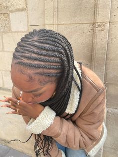 Straight Back Feed In Braids Short, Cornrow No Extensions, Short Braids For Black Women Cornrow, Cornrows Photoshoot, Natural Braid Styles For Black Women, Braids Without Weave, Zig Zag Braids For Black Women, Braids For Black Women Natural Hair, Cornrows Into Twists