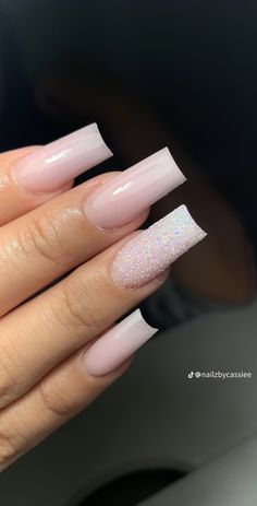 Nails Acrylic Ombre Pink, Nails Acrylic Ombre, Sparkly Pink Nails, Sparkly Ombre Nails, Acrylic Ombre, Pink French Nails, Ombre Pink, Summery Nails