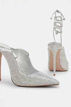 Complete your prom night look with the perfect prom shoes, this pair of shoes are suitable for wedding party, cocktail, prom and any other formal occasions. Silver Stilettos, Beaded Ankle, Silver High Heels, Black Tie Gala, Prom Shoes, Prom Night, High Heels Stilettos, Night Looks, Shoe Lover