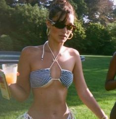 Bella Hadid Beach, Celebrity Swimwear, Model Aesthetic, Beach Babe, Summer Baby