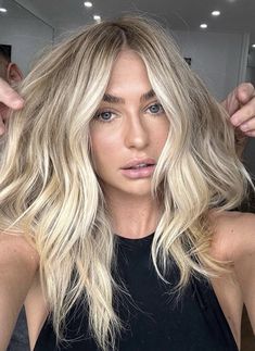 Lived In Golden Blonde Balayage, Golden Blonde With Dimension, Blonde Hair Summer 2024, Golden Beachy Blonde Hair, Blonde 2024, Golden Blonde Beach Hair, Bardot Hair, Mirror Mirror, Blonde Hair Color