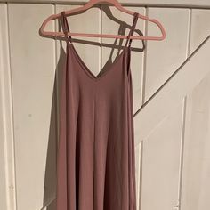 Long Maxi Dress With Pockets!! Super Cute And Stretchy. Adjustable Straps! Can Dress Up Or Down! I Love It But It Is Just Too Big For Me! Pit To Pit Approx 18in Length From Too Of Strap Approx 55in Mauve V-neck Mini Dress For Summer, Mauve V-neck Midi Dress, Flowy Sleeveless Dress For Loungewear, Flowy Sleeveless Lounge Dress, Mauve Sleeveless Maxi Dress For Beach, Pink Sundress For Loungewear, Summer V-neck Loungewear Dress, Chic Sleeveless Mauve Midi Dress, Chic Mauve Maxi Dress For Spring