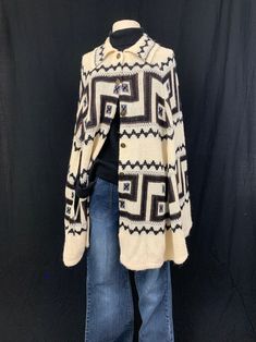 Original 70's Poncho Cape - Etsy Long Sleeve Cape With Buttons For Fall, Casual Beige Long Sleeve Cape, Cream Long Sleeve Poncho, Casual Cream Poncho, Casual Cream Long Sleeve Poncho, Casual Long Sleeve Cream Poncho, Vintage Long Sleeve Winter Cape, Vintage Winter Cape, Ladies Poncho