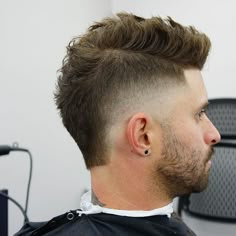 Mullet Fade, Mohawk Hairstyles Men, Mullet Haircut, Spiky Hair, Spiked Hair, Mohawk Hairstyles