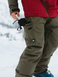 Rider-driven, mountain made. These men's snowboard pants feature a street-inspired regular fit and 10Ks of breathable waterproofing power to keep you warm and dry in a range of conditions. The Ported Insulated Snow Pant is equipped with winter-ready extras include handy cargo pockets, vents for temp control and a cuff saver system to keep your hems looking fresh all season long. Style EQYTP03145 Features Waterproofing: 10K Quiksilver DryFlight® Technology for better waterproofing [10,000 mm/5000 Vans Pants, Snowboarding Men, Grape Leaf, Snowboard Pants, Long Style, Snow Pants, Snowboarding, Porter, Cuff