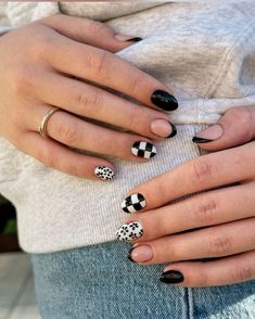 Vacation Nails Black, Cute Black Nails Ideas, 2016 Nails Trends, Nails For Teens, Mother Days, Western Nails, Hard Gel Nails, Fall Nail Art Designs, Summery Nails