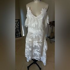 Beautiful Summer Dress Nwt Formal White Lace Dress For Summer, Self Portrait Black Dress, Bohemian Bridesmaid, Eyelet Midi Dress, Blue Lace Midi Dress, Aloha Dress, Handkerchief Hem Dress, Velvet Wrap Dress, Beautiful Summer Dresses