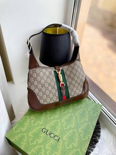 Brand: Gucci Colour: Multicolour Size: 31/20 Trendy Handbags, Bag Luxury, Fashion Handbags, Shoulder Bag Women, Purses And Handbags, Purse, Gucci, Shoulder Bag, Luxury Fashion