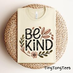 This "Be Kind" Floral Graphic Tee combines a beautiful floral design with an uplifting message of kindness. Perfect for spreading positivity in style, it's a great addition to any wardrobe or a thoughtful gift for loved ones. Embrace kindness with a touch of boho charm. Ideal for those who love bohemian style and aim to promote positivity and kindness in their everyday life. Relevant for holidays such as World Kindness Day, birthdays, or as a random act of kindness gift. 📢 Please check all phot Kindness Gifts, Kindness Day, World Kindness Day, Spreading Positivity, Floral Graphic, Kindness Shirts, Boho Stil, Jersey Tee, Teacher Shirts