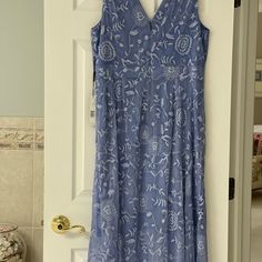 Gorgeous Embroidered Celeste Dress Brand New! Blue Floral Print Embroidered Midi Dress, Blue Floral Embroidered Midi Dress For Garden Party, Blue Midi Dress With Floral Embroidery For Garden Party, Blue A-line Midi Dress With Floral Embroidery, Light Blue Embroidered Maxi Dress, Elegant Blue Maxi Dress With Floral Embroidery, Elegant Blue Midi Length Embroidered Dress, Blue Sleeveless Maxi Dress With Floral Embroidery, Blue Embroidered Dress For Garden Party