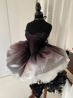 Bone Dress, Purple Color Combinations, Swan Dress, Puffy Skirt, Boned Bodice, Puff Dress, Jumper Skirt, Black Ombre, Sleeveless Dresses