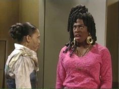 More crazy run-ins with Martin's CRAZY neighbor across the hall...Sheneneh!!  From Season 2 Martin Tv Show, Silly Dance, Crazy Neighbors, Mad Tv, New Tv Series, Black Entertainment