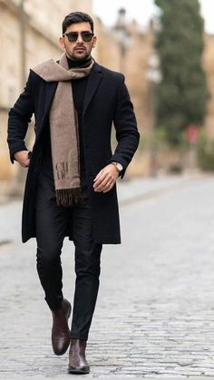 Cold Winter Outfits Men, European Fashion Winter, Mens Winter Fashion Outfits, Herren Style, Streetwear Mode, Paris Mode, Fashion Suits For Men