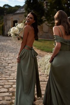 How to style bridesmaid dress best bridesmaid style dress Green bridesmaid dresses wedding 2024 Deep Sage Bridesmaid Dresses, Open Back Bridesmaid Dress, Olive Dress Wedding, Deep Green Bridesmaid Dresses, Bridesmaid Dresses Olive Green, Bridesmaid Dresses Silk, Olive Green Bridesmaid Dress, Olive Green Maxi Dress, Olive Green Bridesmaid Dresses