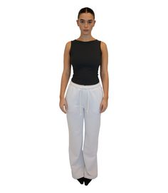 FEEELS COMFORTING - MARSHMALLOW - STRAIGHT SWEATPANT - Urban Sophistication Cotton Athleisure Sweats, Fitted Cotton Joggers With Drawstring, Cotton Athleisure Activewear Straight Pants, Sporty Drawstring Pants With Straight Hem, Sporty Sweatpants With Drawstring And Straight Hem, White Sportswear Sweatpants With Elastic Panels, White Sweatpants With Elastic Side Panels, Sporty Cotton Straight Sweatpants, White Casual Activewear With Side Pockets