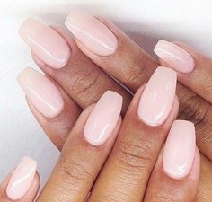 Here comes one among the best nail art style concepts and simplest nail art layout for beginners. Enjoy in Photos! Neutral Nail Art Designs, Unghie Sfumate, Trendy Nail Art, Neutral Nails, Prom Nails, Classy Nails, Gorgeous Nails, Perfect Nails, Cute Acrylic Nails