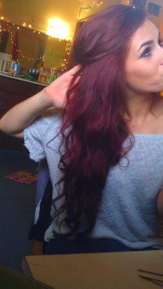 Red Violet Hair, Hair Tint, Violet Hair, New Hair Colors, Hair Envy, Love Hair, Low Lights, Looks Style, Hair Dos