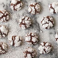 chocolate crinkle cookies with powdered sugar on top