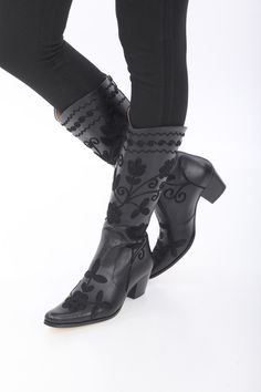 This is handmade genuine leather dallas style cowboy boots.  Outside lining is genuine leather.  İnterior lining is genuine leather.  There is zipper on back side of boots.  There is 2 inches heel.  Knee high boots.  Made to order. İf you like to have 1 inches heel round toe boots please messages me.  For diffirent colour, embroidery colour, boots shape, boots height etc. Contact with us.  We have door to door express shipping.  We are open for wholesale. bemyboots.etsy.com Thank You Traditional Boots For Rodeo In Fall, Traditional Rodeo Boots For Fall, Traditional Fall Rodeo Boots, Traditional Fitted Boots For Rodeo, Traditional Hand Tooled Snip Toe Boots, Traditional Hand Tooled Leather Boots, Gothic Cowboy Boots, Goth Cowboy Boots, Gothic Cowgirl Boots