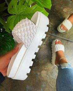 Indoor Slippers, Sport Shoes Fashion, Beautiful Sandals, Purple Shoes, Shoes Flats Sandals, Heel Slippers, Wedge Heel Sandals, Slipper Sandals