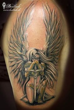 Angles Tattoos For Women, Angel Warrior Tattoo Female, Wing Tattoo Designs For Women Back, Beautiful Angel Tattoos For Women, Guardian Angel Tattoo For Women, Gardian Angel Tattoo, Angel With Wings Tattoo, Angel Face Tattoo, Female Angel Tattoo