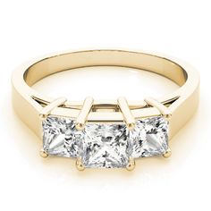 three stone princess cut diamond ring in rose gold