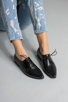 "Black Leather Shoes, Classic Oxfords, Women Oxfords, Comfortable Shoes, Lace Up Shoes, Black Dress Shoes, Black Formal Shoes, Women Flats These are Classic Black Oxford Flat Leather Shoes with lace for a comfortable closure. They are comfortable and Chic and will look great with any outfit. We use the finest leather and the most comfortable shoe shape. We use a manufactured durable sole so that you can enjoy the most out of these gorgeous shoes. All of our shoes are handmade, created with caref Black Formal Shoes Women Flat, Flat Formal Shoes, Oxford Shoes Outfit Women's, Oxford Shoes Women, Black Oxfords Womens, Flat Leather Shoes, Teaser Campaign, Women Oxfords, Black Formal Shoes