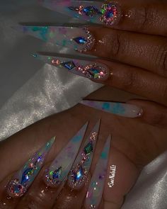 Pointy Acrylic Nails, Beach Nails Art, Easter Nail Ideas, Iridescent Nails, Really Long Nails, Spring Nail Design, Stilleto Nails Designs, 2023 Nail, Nails Art Ideas