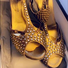 Giuseppe Peep Toe Heels (Sandals) Zanotti Shoes, Giuseppe Zanotti Shoes, Heels Sandals, Peep Toe Heels, Giuseppe Zanotti, Brown Gold, Shoes Women Heels, Sandals Heels, Shoes Heels