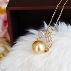 ★★credit card payment★★ Its possible to pay with a card via PayPal without a PayPal account. Here's how: https://etsy.me/2Q46H7r ●Article name K18 SouthSeas pearl DIA necklace ●Pearl South Seas pearl ●Size of the pearl9-10mm ●Color Gold ●Flaw Micro(AB) ●Luster It is very good (AA) ●Stone D0.206ct 69pcs ●Full length 45cm (with a slide adjuster) ●Metal K18 All of our products are made and ship from Japan. We are located in Mie Prefecture, Japan, where Akoya pearls are produced. We offter pearl jew Gold Diamond Pearl Drop Necklace, Gold Pearl Drop Necklace With Diamond, Gold Pear-shaped Diamond Necklace For Formal Occasions, Gold Pear Shaped Diamond Necklace For Formal Occasions, Formal Gold Pear Shaped Diamond Necklace, Yellow Pearl Necklace As Gift, Yellow Pearl Necklace Gift, Yellow Pearl Necklace For Gift, Elegant Yellow Diamond Necklace