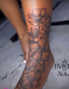 Ankle Foot Tattoo, Flower Foot Tattoo, Random Tattoos, Toe Tattoos, Ankle Tattoos For Women, Tattoos For Black Skin