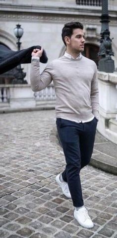 White Sneakers Outfit Men, Chinos Men Outfit, White Sneakers Outfit, Adidas Grey, Best Casual Outfits