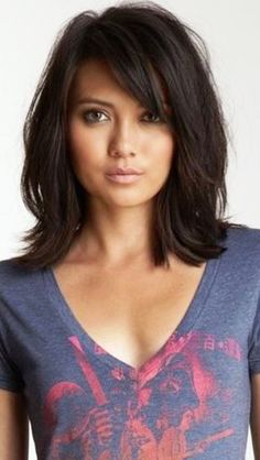 3. Medium Layered Haircuts Layered Haircuts With Bangs, Layered Hairstyles, Lob Hairstyle, Long Layered Haircuts, Haircuts With Bangs