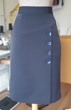 A Line Skirt Outfits, Womens Skirt Outfits, Skirt Winter, 2piece Outfits, Work Dresses For Women, Stylish Work Attire