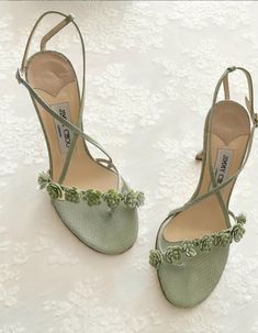 Cute Shoes Heels, Elegant Sandals, Green Heels, Shoes Too Big, Fashion High Heels