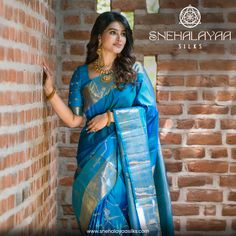 𝑻𝒊𝒎𝒆𝒍𝒆𝒔𝒔 𝒂𝒍𝒍𝒖𝒓𝒆 𝒊𝒏 𝑩𝒍𝒖𝒆 💙✨ Add a touch of festive charm with our Silk Saree Collection. Each saree combines heritage and sophistication, creating the perfect look for your celebrations. Unveil styles that bring beauty and warmth to every special moment! Photography : @teamcreators Jewelry : Earrings @pradejewels ,Necklace @rajatamaya Hair : @vyshalisundaram_makeupandhair 𝐒𝐡𝐨𝐩 𝐧𝐨𝐰 𝐚𝐭: 𝐬𝐧𝐞𝐡𝐚𝐥𝐚𝐲𝐚𝐚𝐬𝐢𝐥𝐤𝐬.𝐜𝐨𝐦 𝐕𝐢𝐬𝐢𝐭 𝐮𝐬: 𝟐𝟑, 𝐕𝐞𝐧𝐤𝐚𝐭𝐚𝐧𝐚𝐫𝐚𝐲𝐚𝐧𝐚 𝐑𝐝, 𝐓. 𝐍𝐚𝐠𝐚𝐫, 𝐂𝐡𝐞𝐧𝐧𝐚𝐢 𝐂𝐚𝐥𝐥 𝐮𝐬: +𝟗𝟏𝟗𝟗𝟗𝟒𝟓𝟏𝟏𝟓𝟓𝟓 𝐒𝐭𝐲𝐥𝐞 𝐢𝐭 𝐥𝐢... Blue Silk Saree Look, Silk Saree Styling, Silk Saree Look, Sneha Prasanna, Blue Silk Saree, Moment Photography, Saree Look, Blue Silk, Beautiful Saree