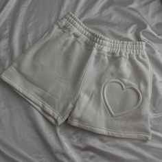 - New With Tags - Super Cute And Comfy Cute White Bottoms With Pockets, Cute White Short Bottoms, Trendy Heart Print Summer Bottoms, Trendy Heart Print Bottoms For Summer, Trendy Summer Bottoms With Heart Print, Trendy Bottoms With Heart Print For Summer, Cute White Short Length Shorts, Cute Summer Bottoms With Heart Print, White Heart Print Bottoms For Summer