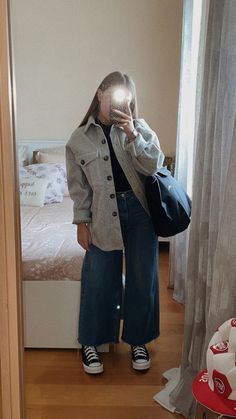 Worship Leader Outfit, Wide Leg Outfits, Worship Outfits, Bored Drawing, Wide Leg Jeans Outfits, France Outfits, Wide Leg Jeans Outfit, Wide Leg Pants Outfit, Cute Outfits With Leggings