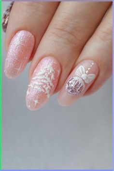 Pink Xmas Nails, Christmas And New Year Nails, Glittery Christmas Nails, Year Nails, Nails Arts, Glittery Nails