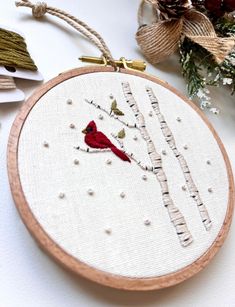 Small Christmas Embroidery Ideas, Small Christmas Embroidery, Christmas Embroidery Ideas, Snowman Embroidery, Winter Embroidery, Holiday Embroidery, Tree Embroidery, Diy Ornament