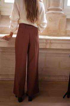 Chocolate Brown Pants, Sweater Texture, Old Pink, High Waist Pants, Brown Pants, Soft Summer, Waist Pants, Cut And Color, Straight Cut